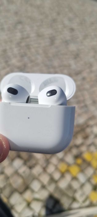 Airpods 3 usados com código de série praticamente novos