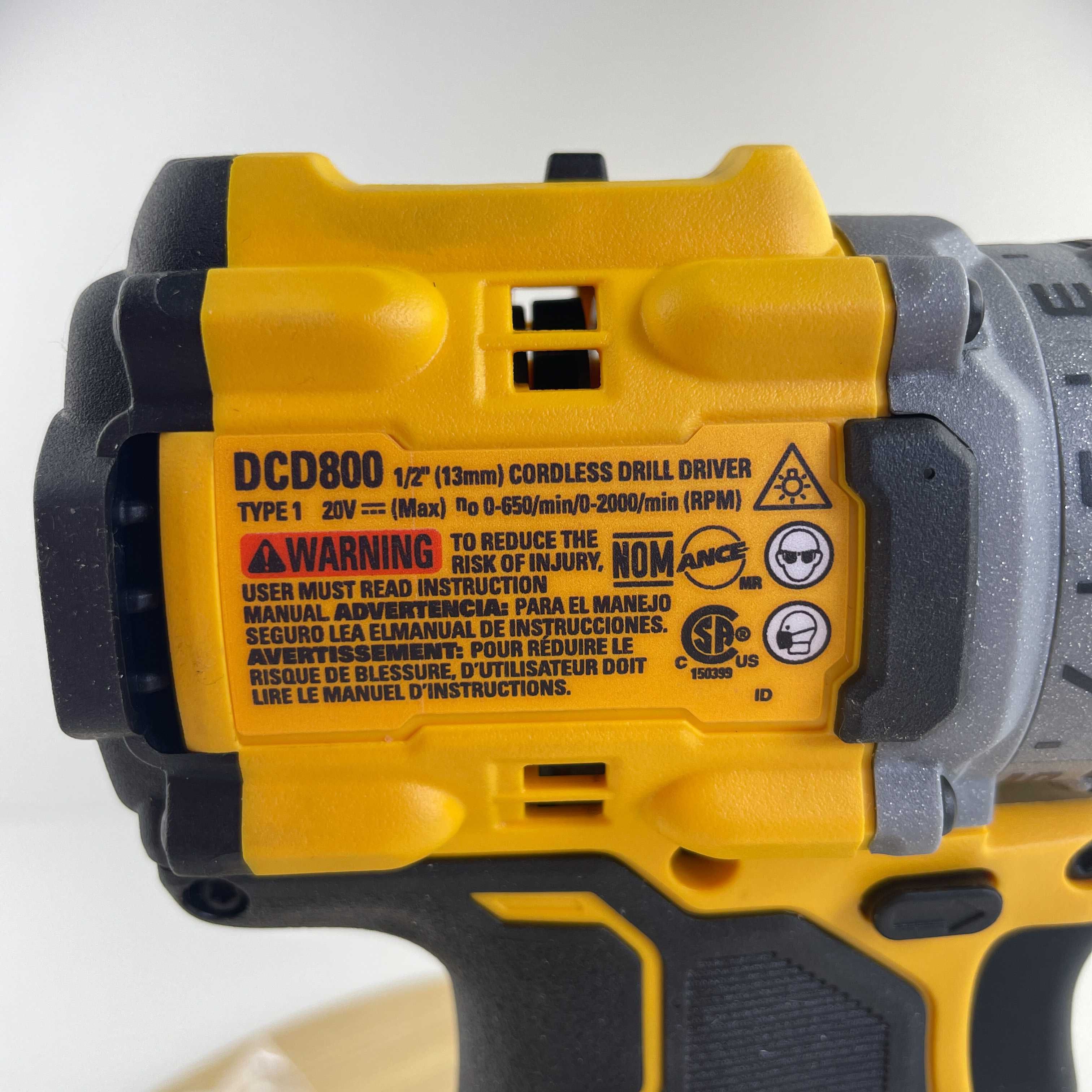 Шуруповерт Dewalt DCD800 18/20V