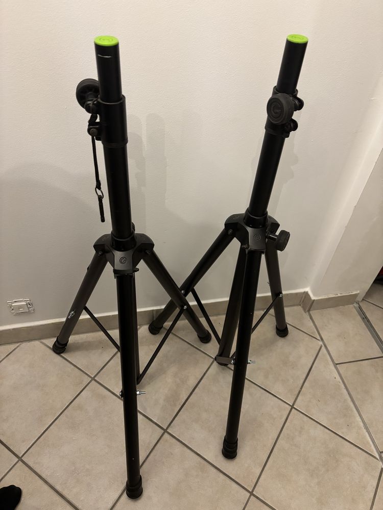 Statywy kolumnowe Gravity SS 5212 B