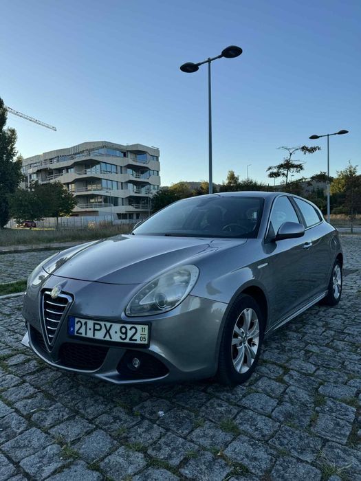 Alfa Romeo Giulietta 1.6 JTDm distinctive