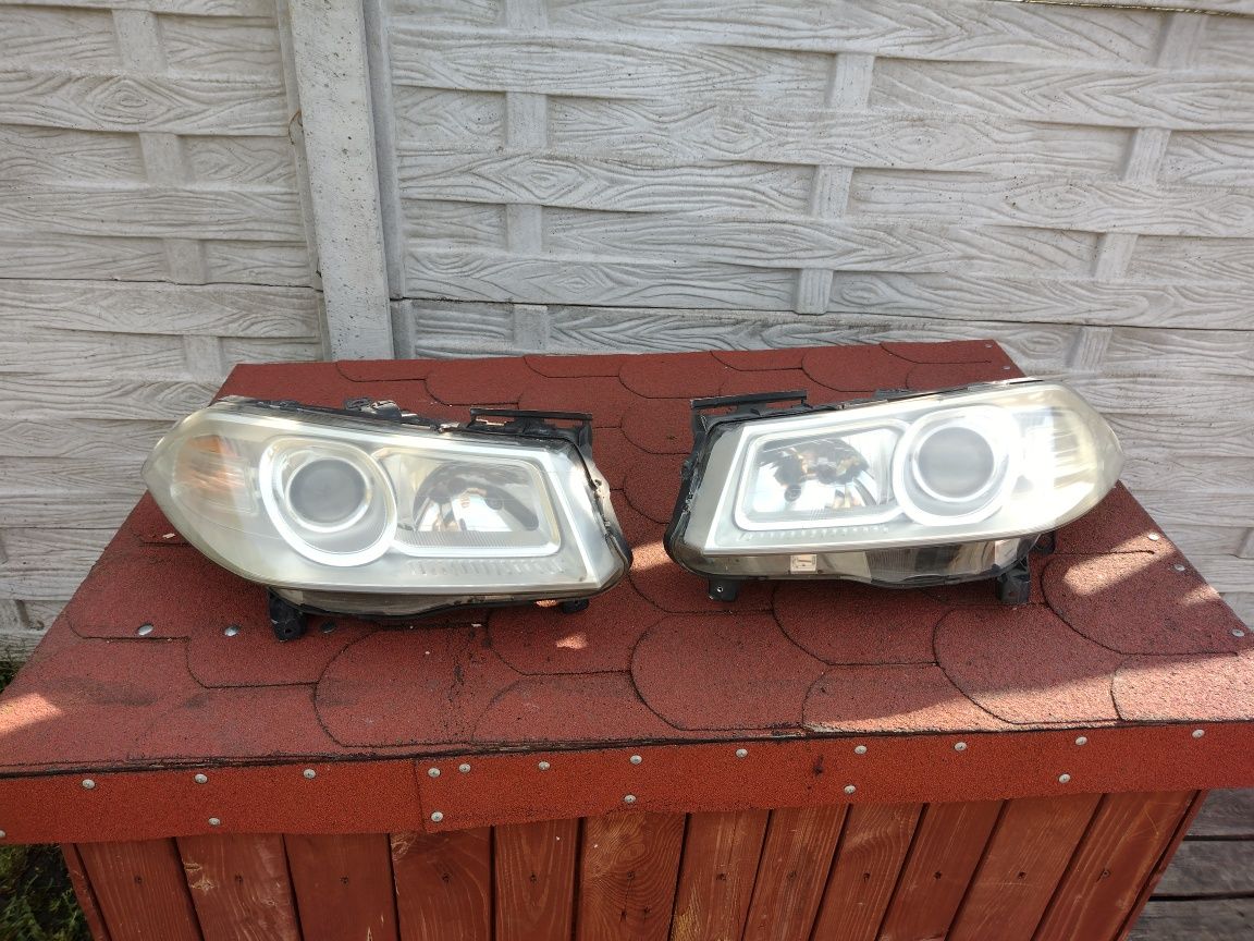 Lampy przednie Renault Megane ll