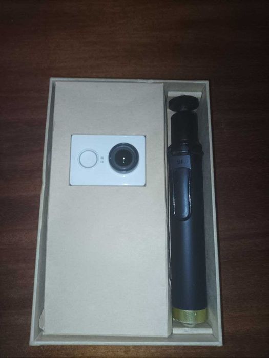 Экшн камера Xiaomi YI Sport White
