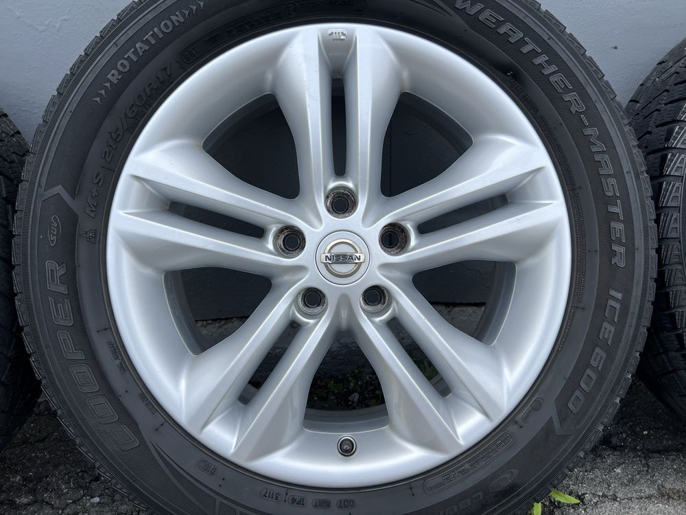 Оригінальні диски Nissan r17 5*114,3 Qashqai Rogue X-Trail Renault