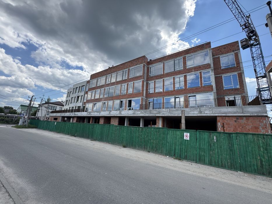 Продам готову 1к квартиру 38,3м2 з терасою ЖК Петрівське містечко 2,