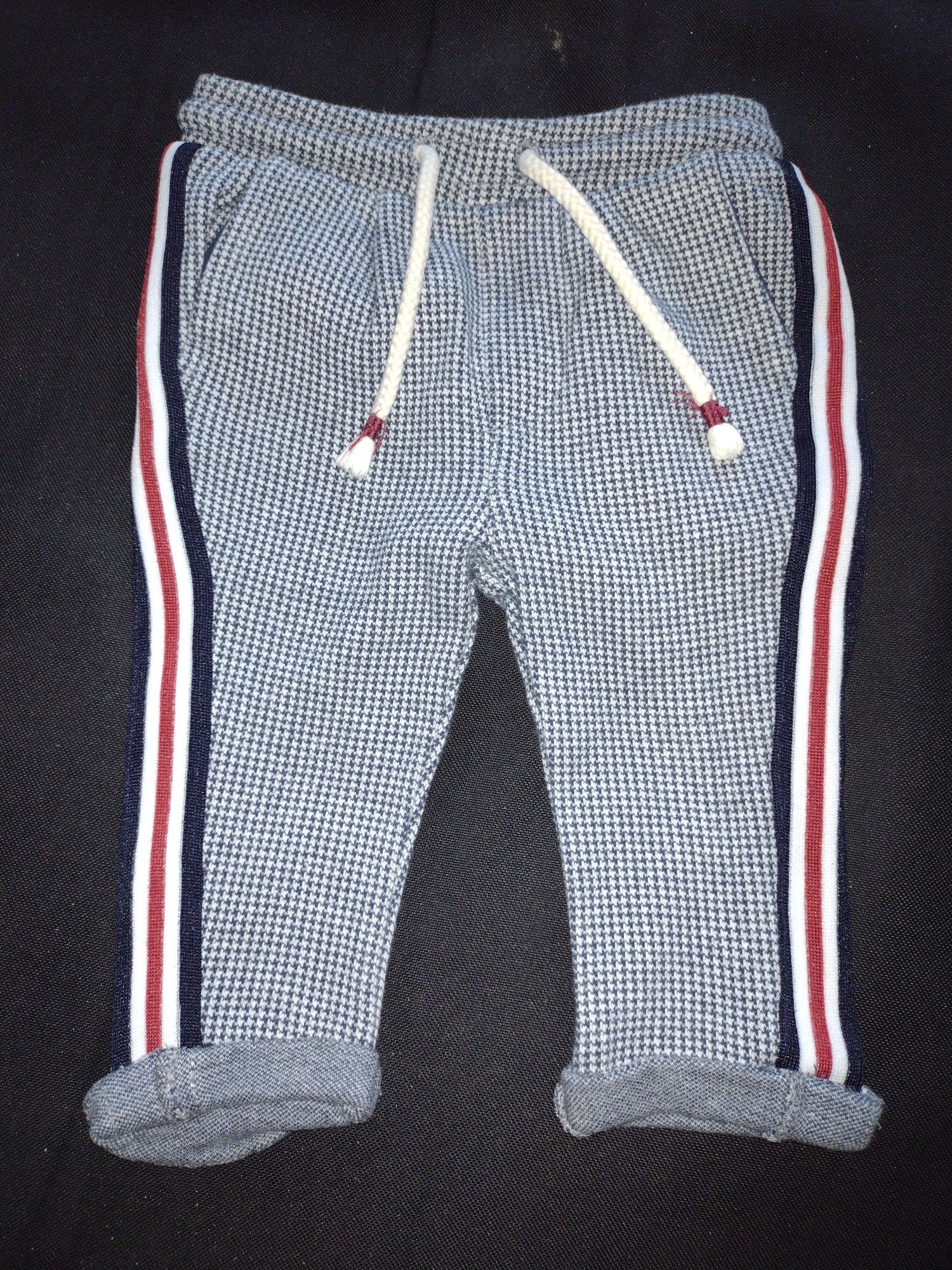 Spodnie Reserved r.68