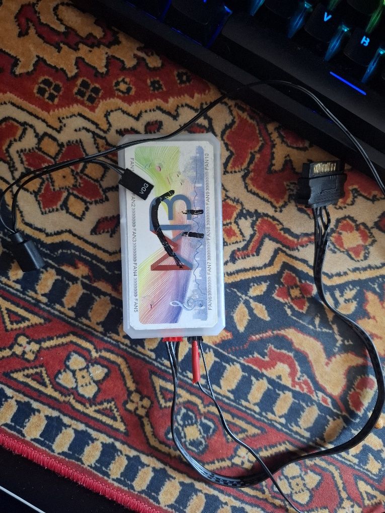 6 wentylatorów argb 120mm + kontroler argb sata