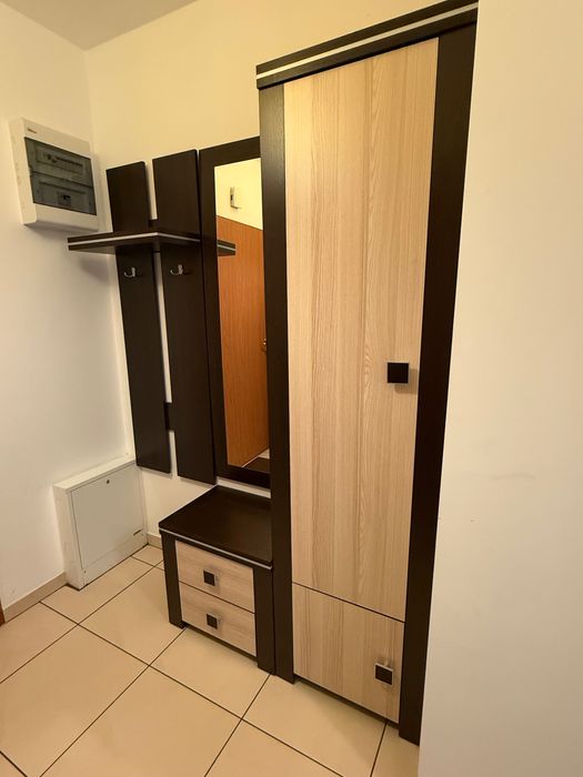 Komplet mebli do salonu, sypialni i przedpokoju