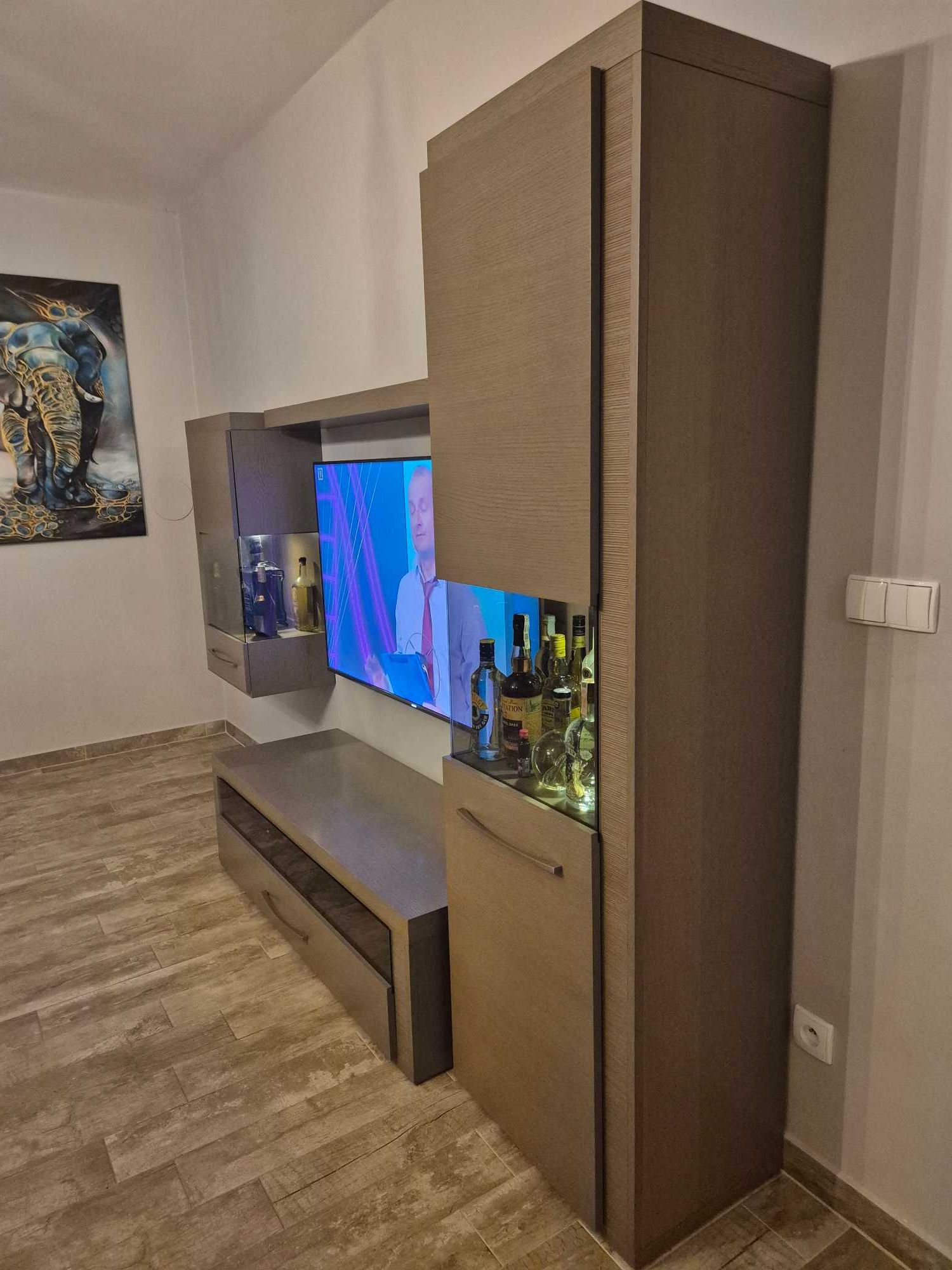 Zestaw mebli do salonu ścianka na telewizor firmy BLACK RED WHITE