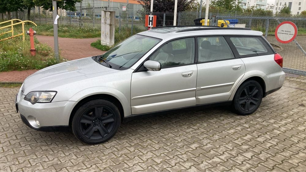 Subaru Outback 3.0 benzyna 4x4 ZAMIANA