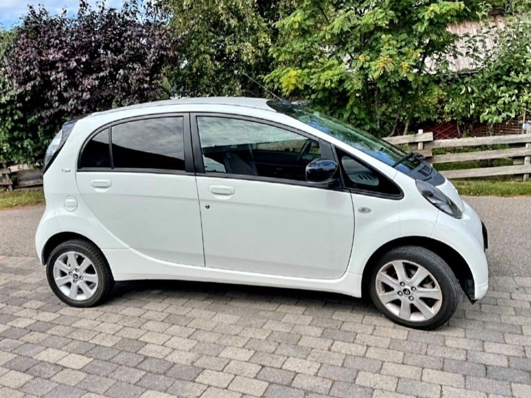 Citroen c zero przebeg 39 tys peugeot Ion mitshubishi i-miew  leaf tes