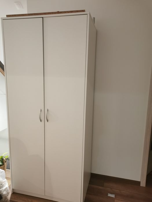 Szafa na ubrania z drążkiem biała stan bardzo dobry