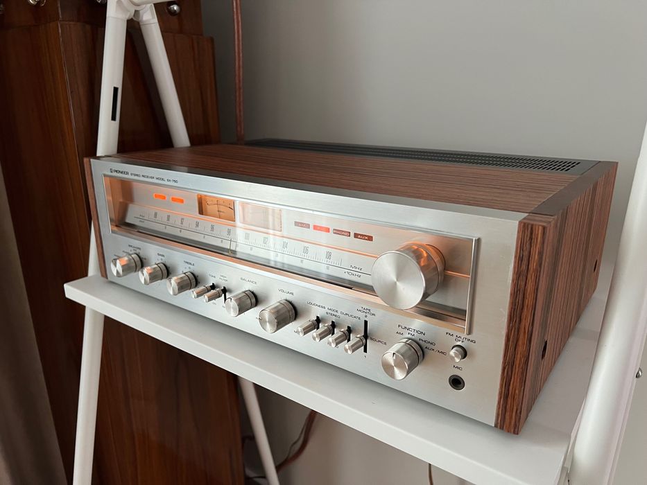 PIONEER SX-750 amplituner vintage, po renowacji, stan kolekcjonerski!