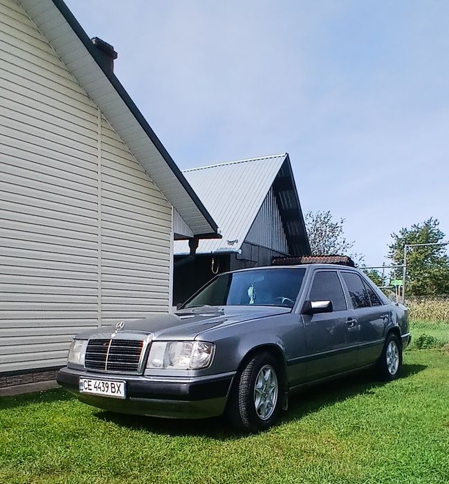 Продам Mercedes 124