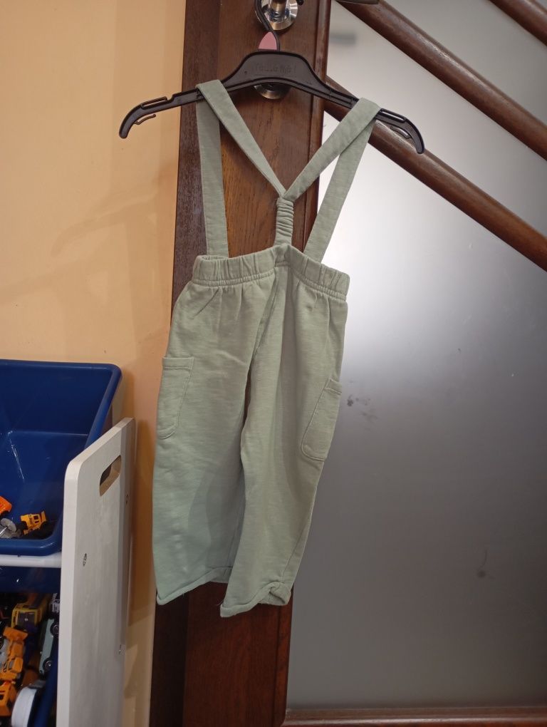 Spodnie bawełniane na szelkach 86 H&M