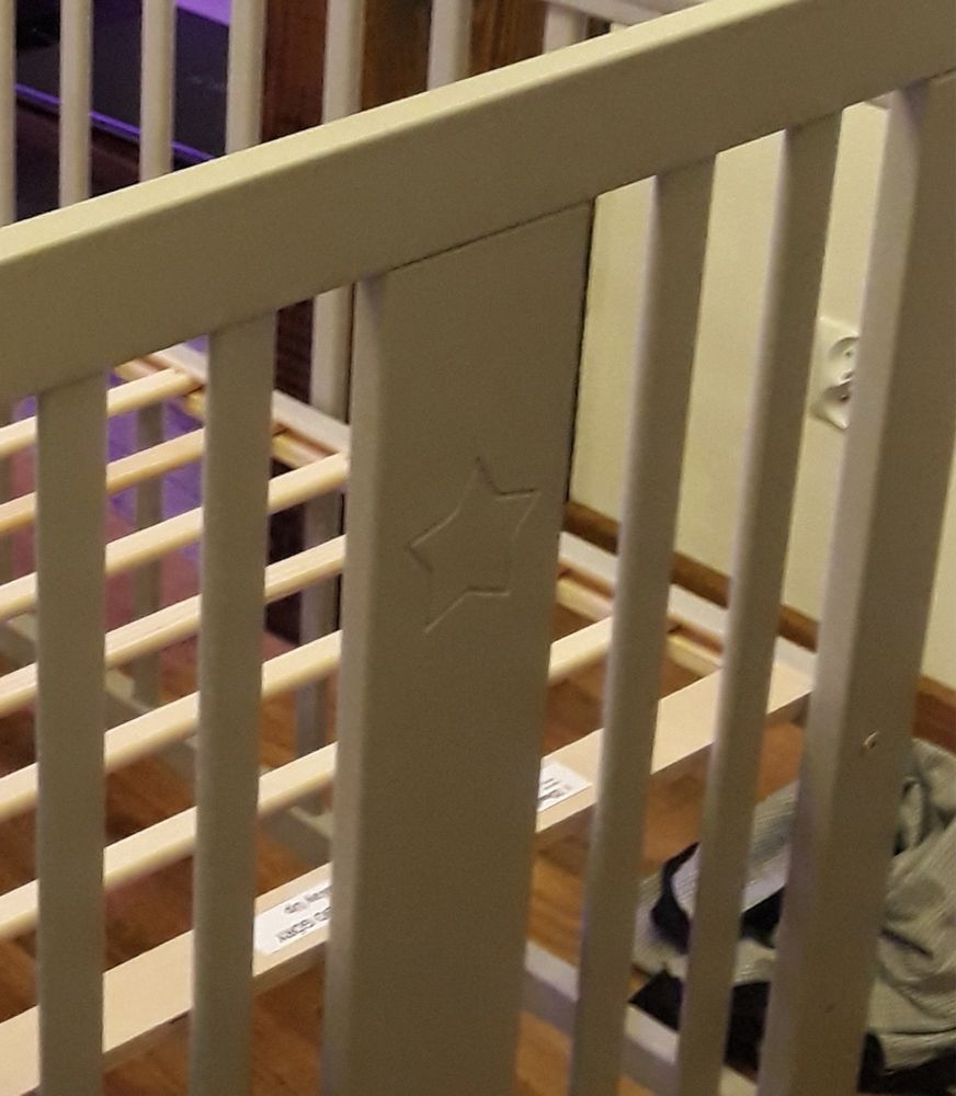 Łóżeczko niemowlęce Woodies z materacem lateksowym Hevea