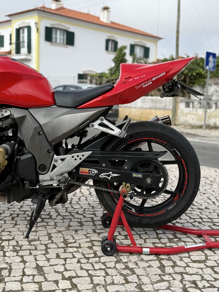 Vendo Mota Kawasaki Z 750 impecável