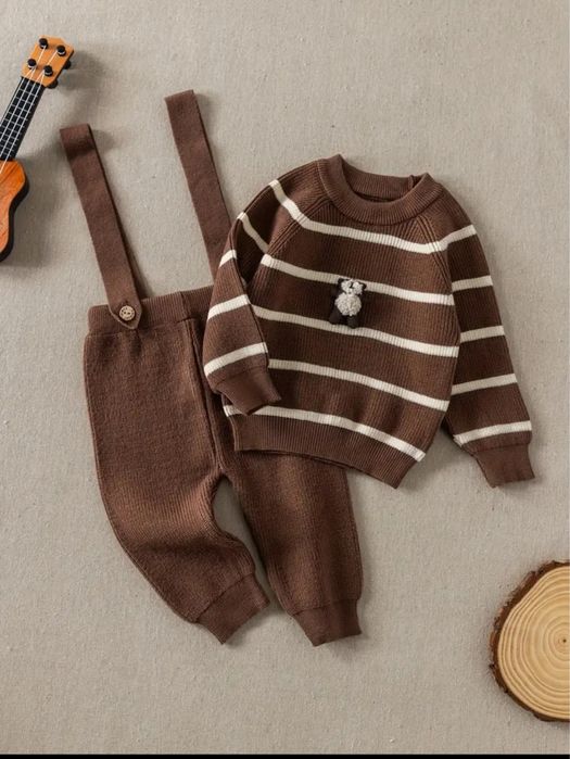 Дитячий костюм , штани , светер новий , вік 9-12 місяців