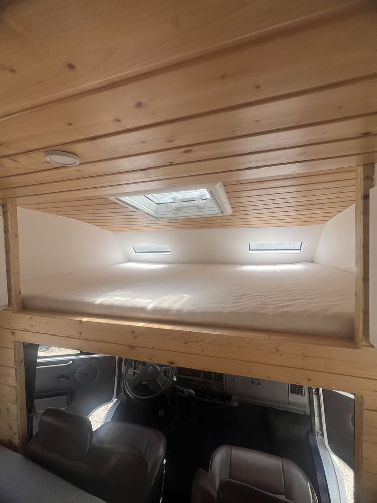 Vende-se Autocaravana Remodelada