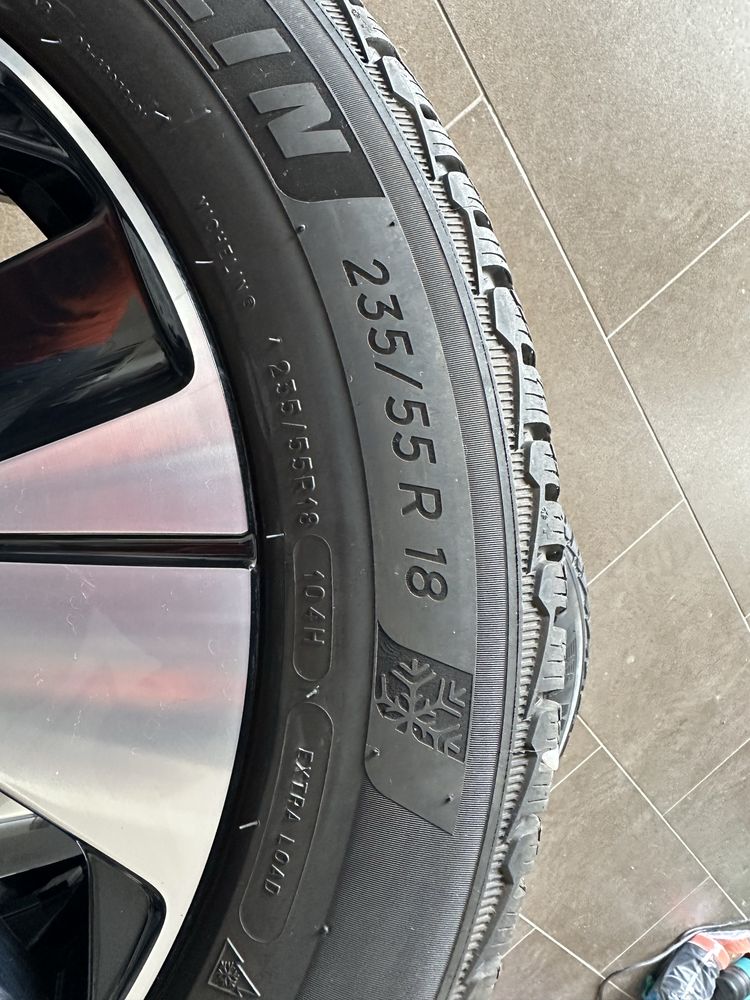 Koła zimowe Volvo XC40 XC60 235/55R18 Michelin
