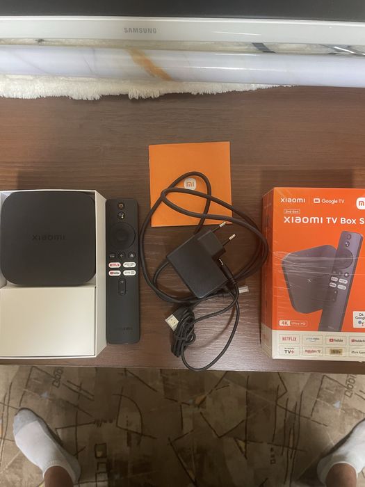 Xiaomi приставка 4К в робочем состояние.