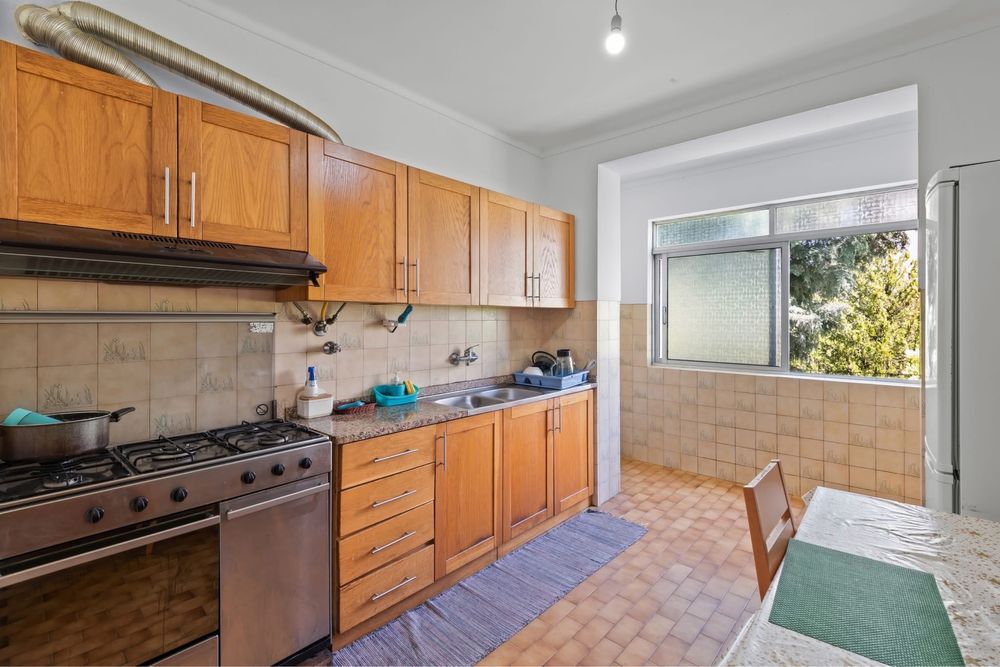 Apartamento T3 à venda no centro do Fundão