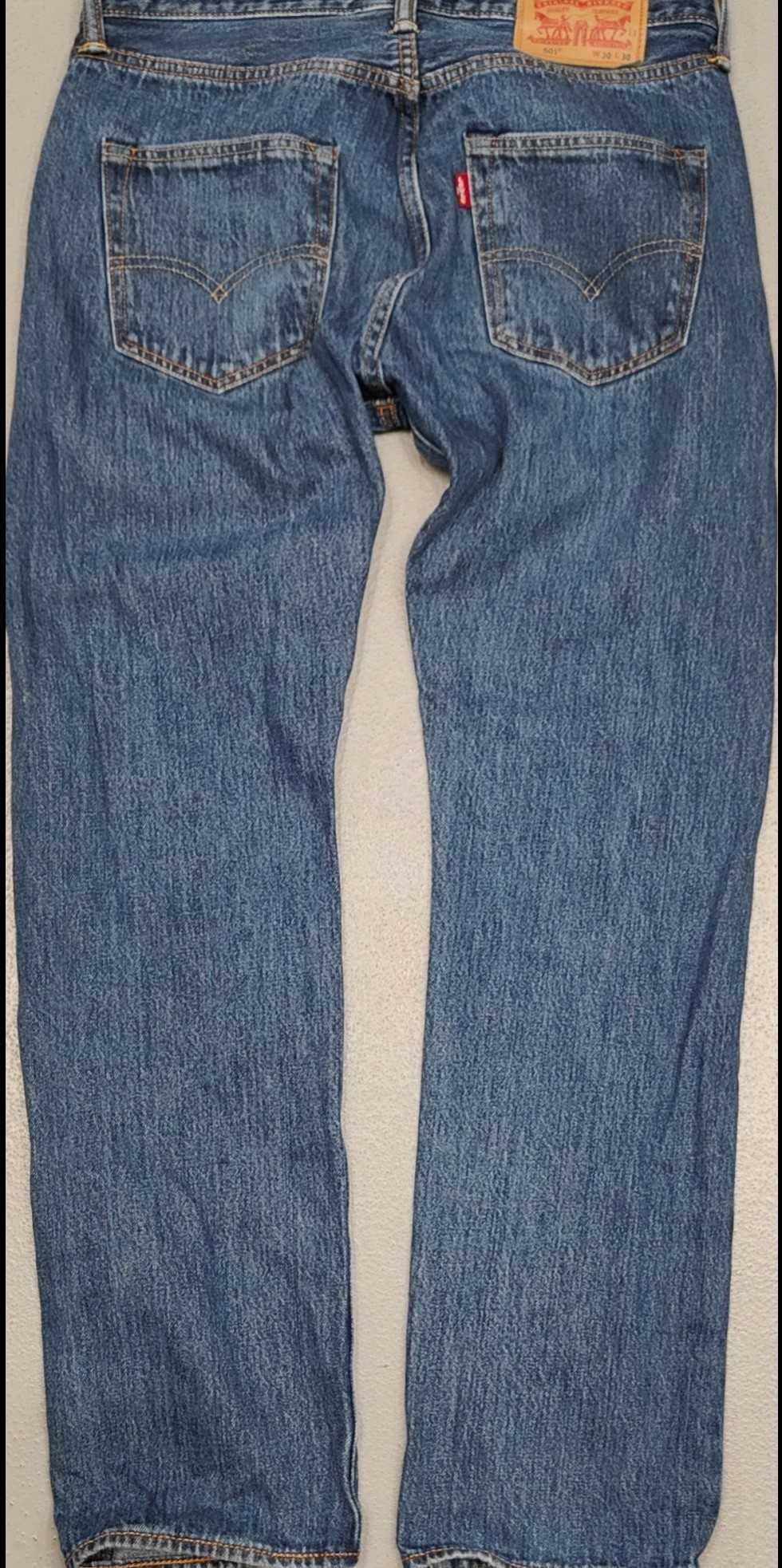 Wr) Levi's 501 oryginalne spodnie jeansowe Roz.30/30