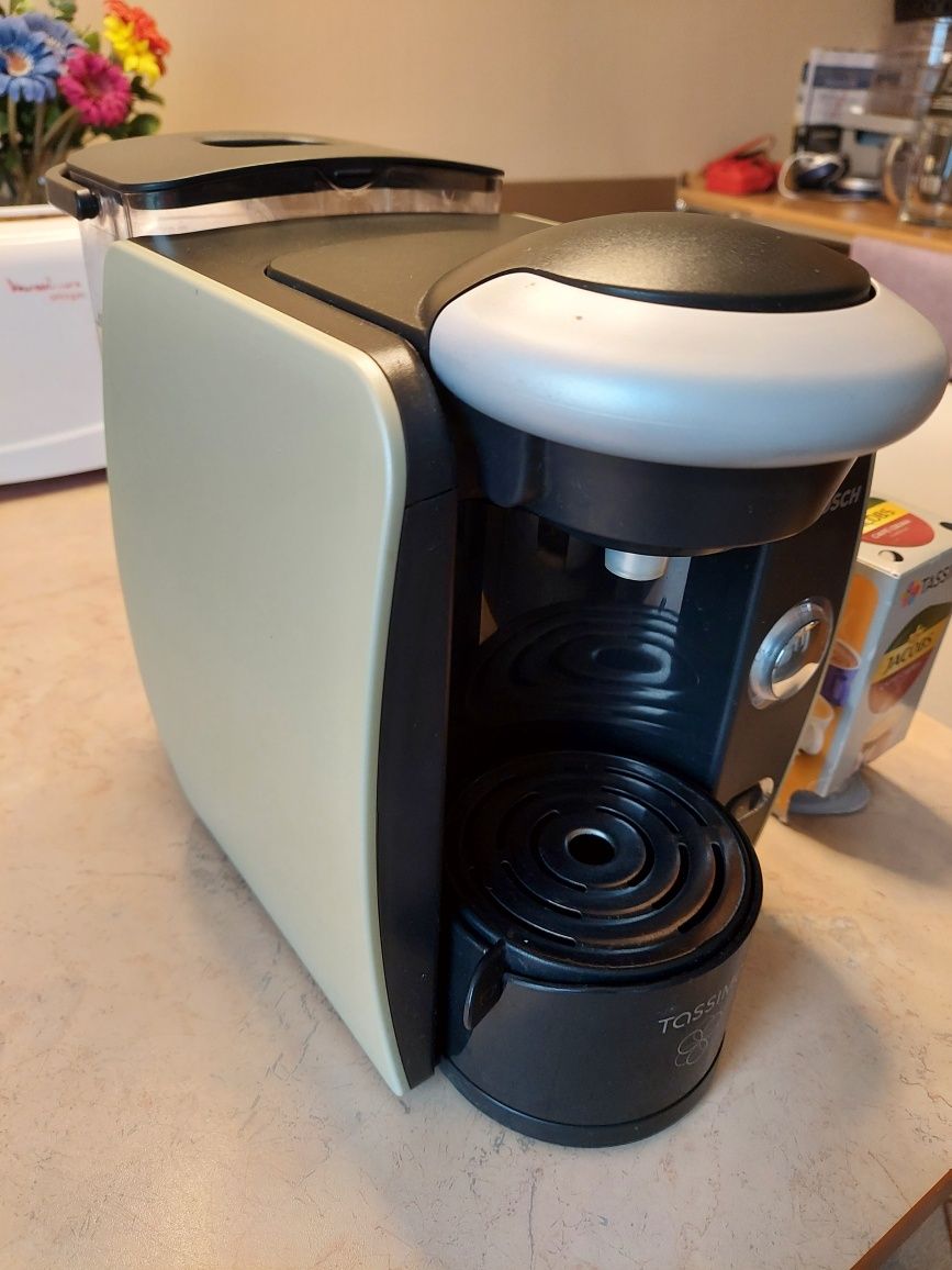 Ekspres Bosch Tassimo na kapsułki CTPM01  TAS4011EE