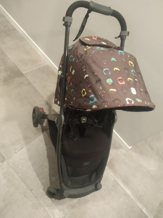 Wózek Mamas & Papas Armadillo City spacerówka