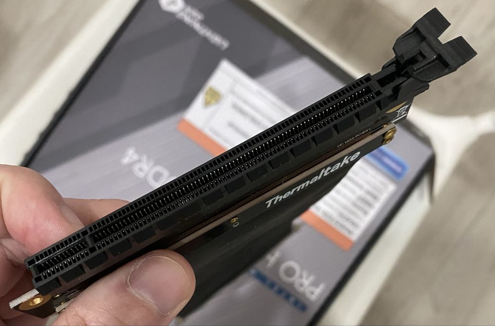 Riser Thermaltake pcie 3.0, 20 см
