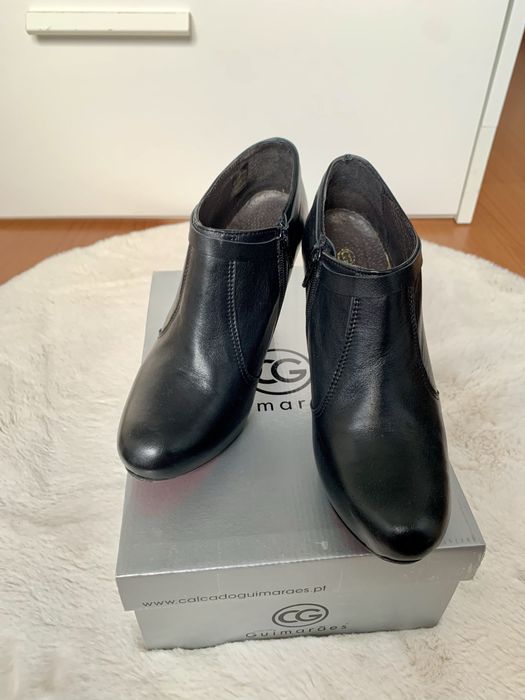 Botins pretos Guimarães