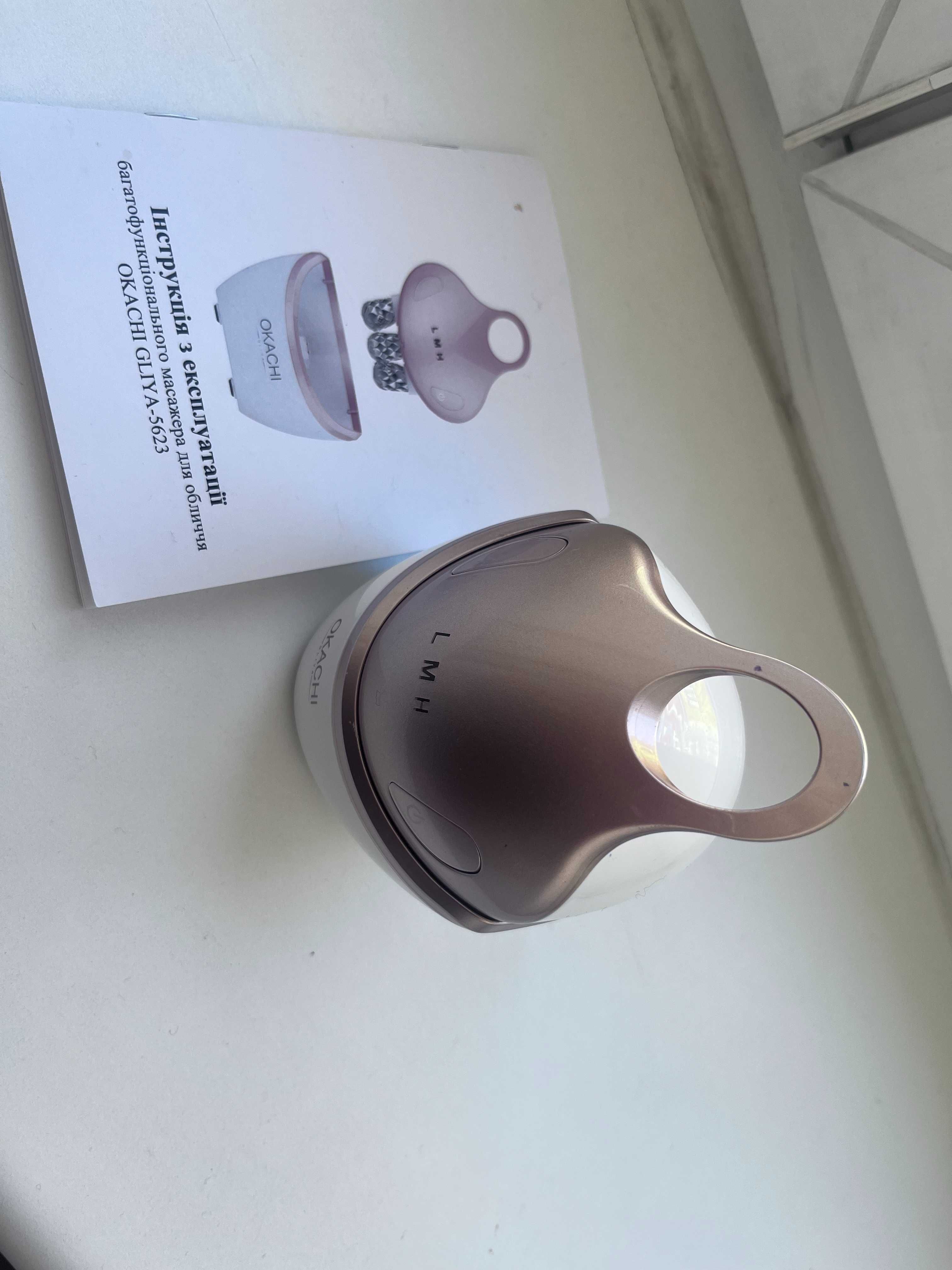 Микротоковый массажер c технологиями RF + EMS + LED терапии