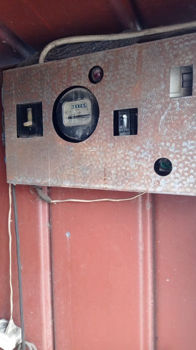 Продам гараж у гаражному кооперативі (Харків, вул. Роганська)