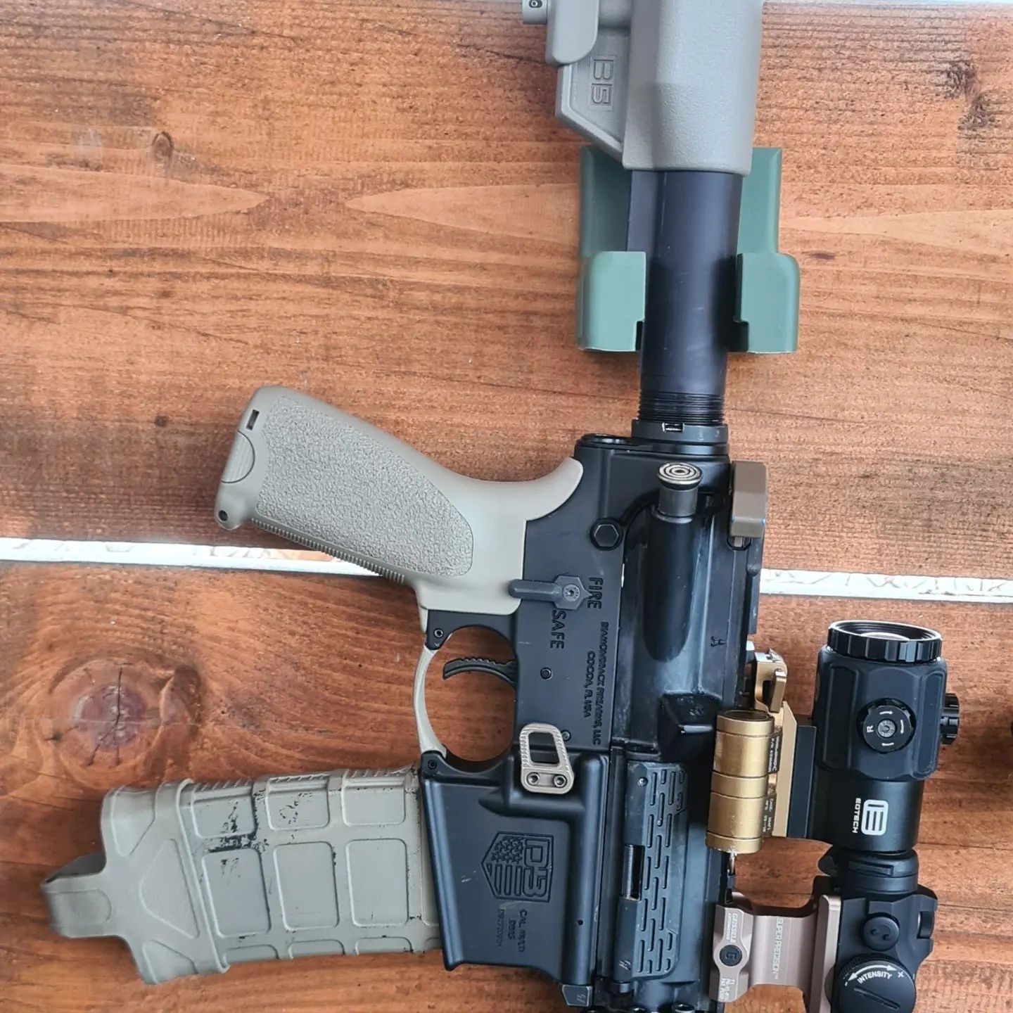 Тримач для AR 15