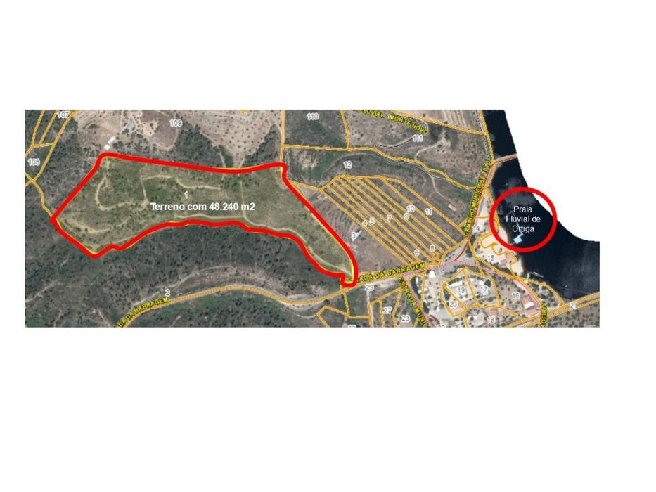 Terreno com 48.240 m2 - Junto a Praia Fluvial de Ortiga , Mação