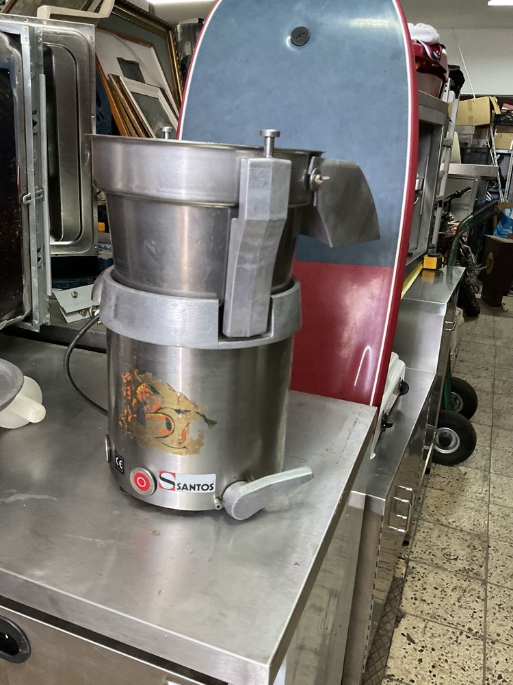Maquina de descascar batatas