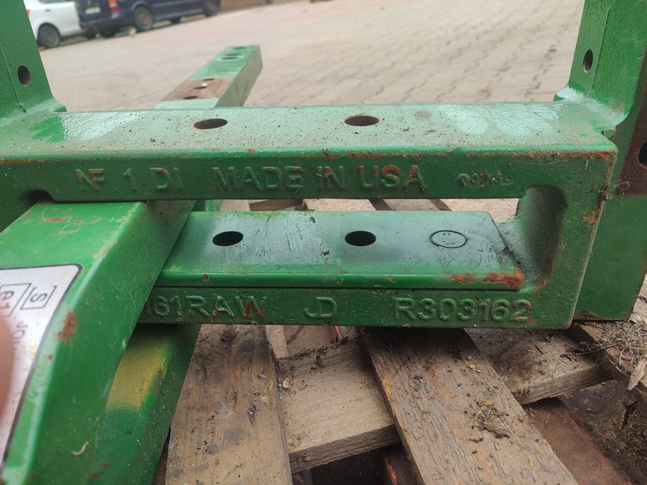 Zaczep polowy dolny belka john deere 7290R seria 7 konsola hitch