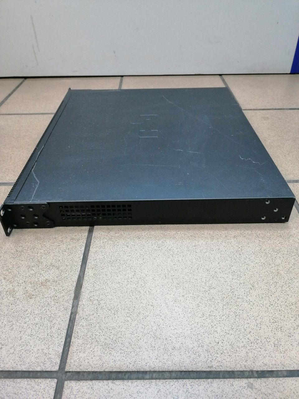 Switch DELL POWERCONNECT 5524P 24x1GB PoE 2xSFP+ 10GB | Komis66 |