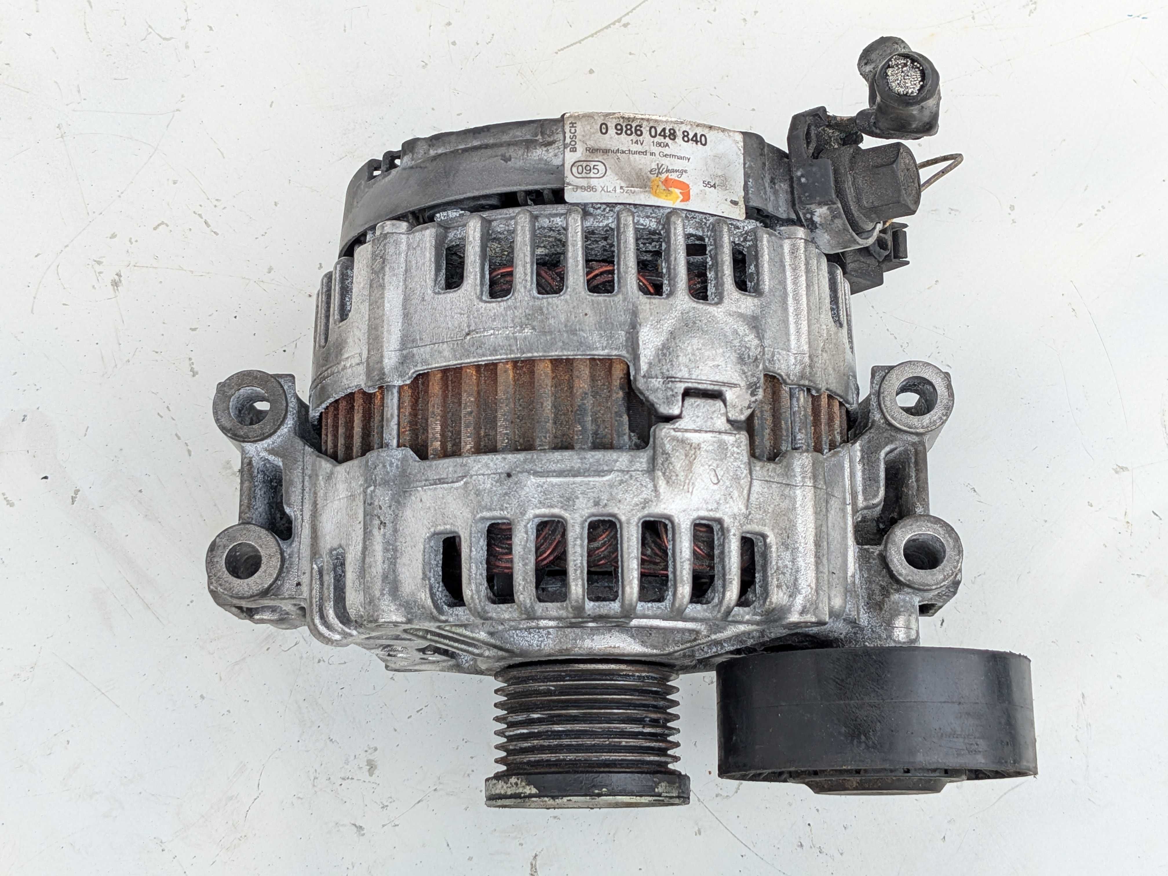 Генератор BMW 1 (E81 E87 E88) 3 (E90 E91 E92 E93) 5 (E60 E61) 1.6-3.0