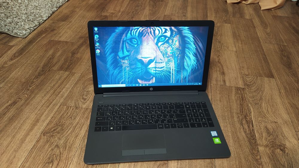Ноутбук HP G7 250 Full HD i5-8265 8 RAM SSD 256Гб Geforce MX 110 2Гб
