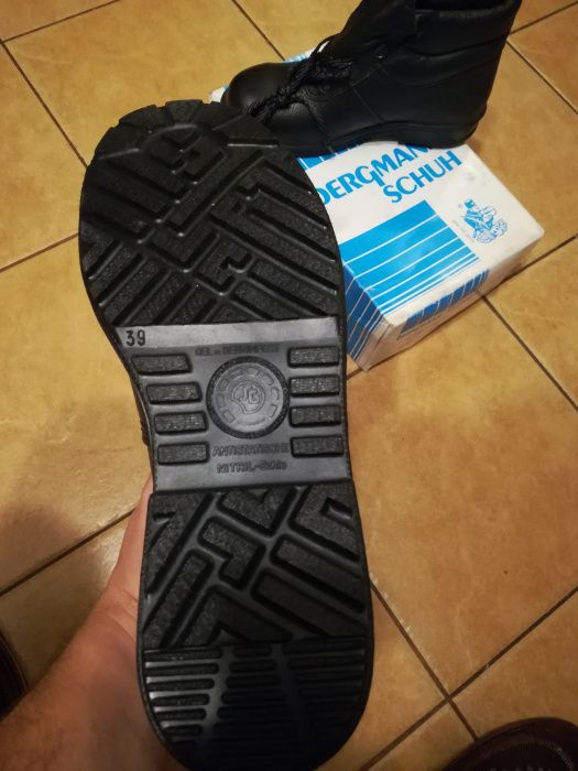 Nowe niemieckie buty robocze za kostkę r.39 wkładka 25cm skóra BHP