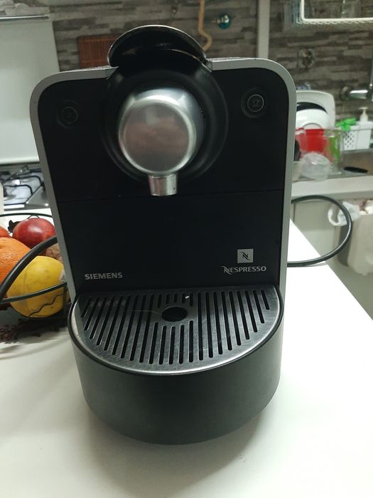 Vendo makina de cafe nespresso