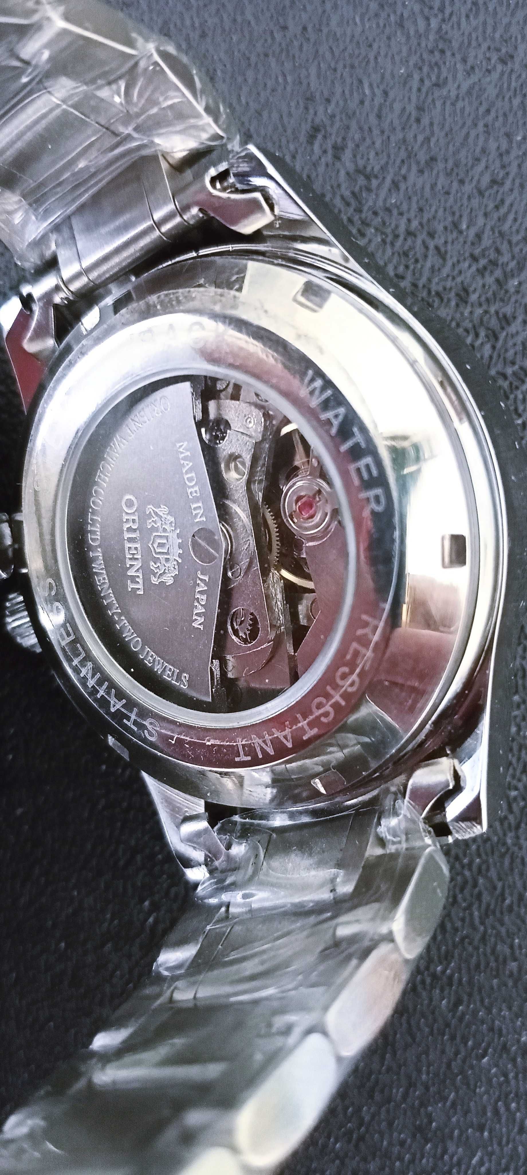 Часы механические  Orient Automatic.