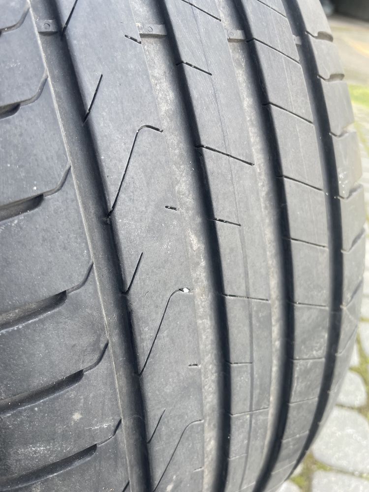 Opony letnie Pirelli Scorpion 255/45R19