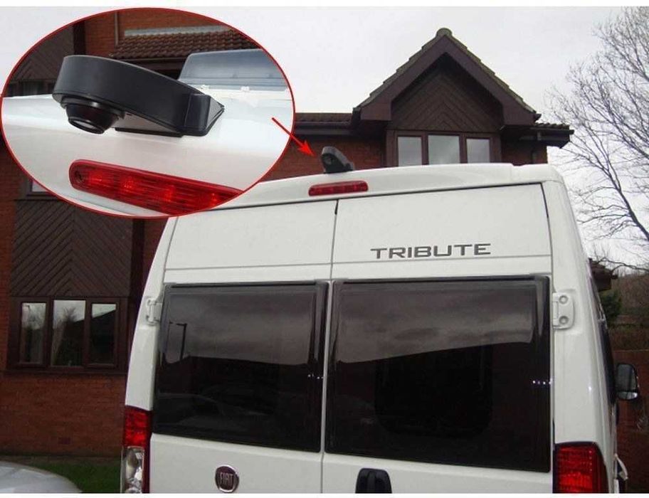 Câmara traseira de marcha atrás universal (Autocaravana / Campervan)