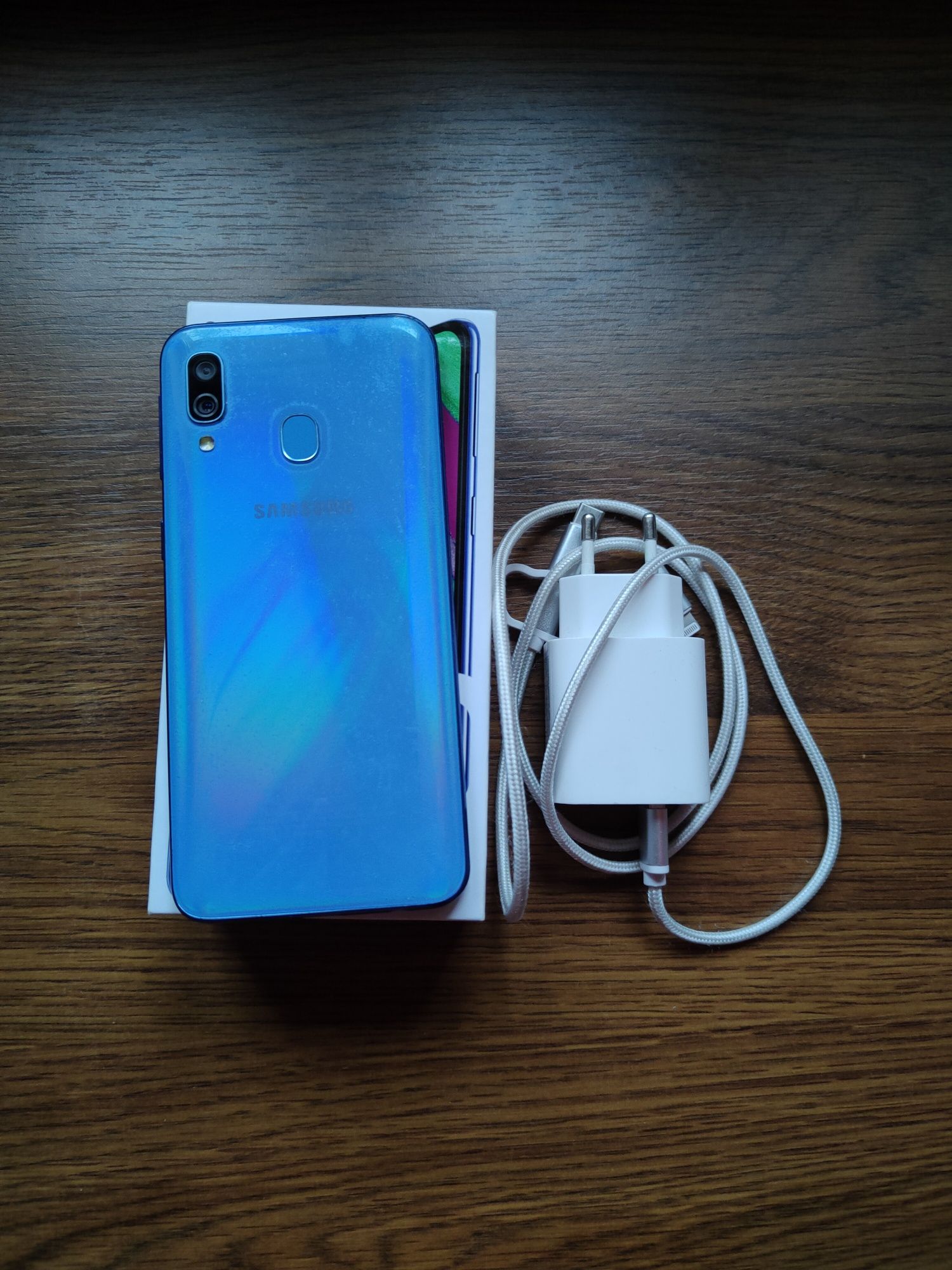 Smartfon Samsung Galaxy A40