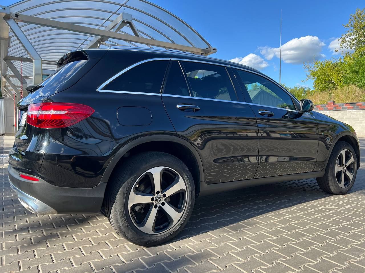 Mercedes GLC 350e 4MATIC 2019 | Plug-in Hybrid Панорама Повний привід