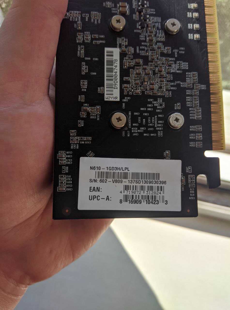 MSI NVIDIA GeForce GT 610 1Gb (затычка VGA, DVI, HDMI)