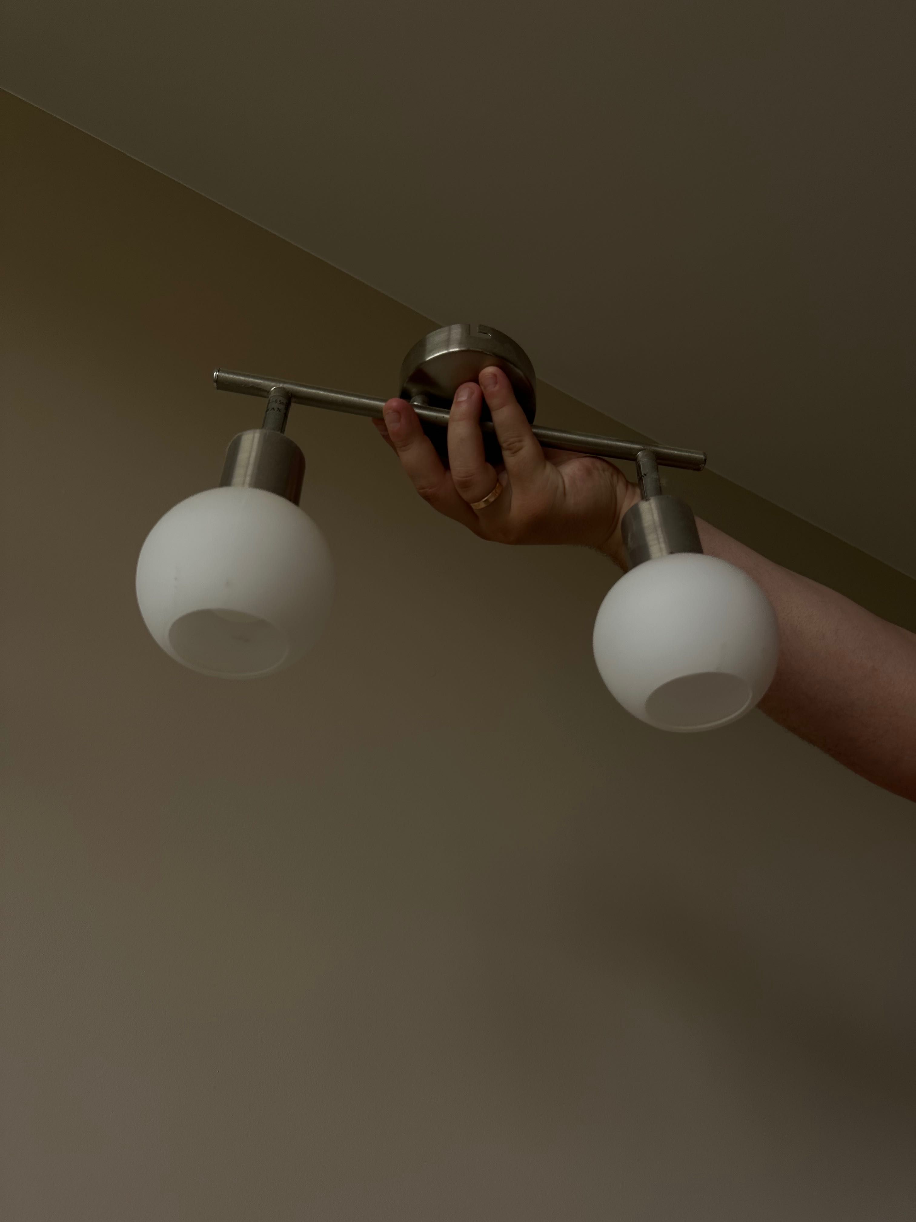 Lampa plafon na 2 żarówki