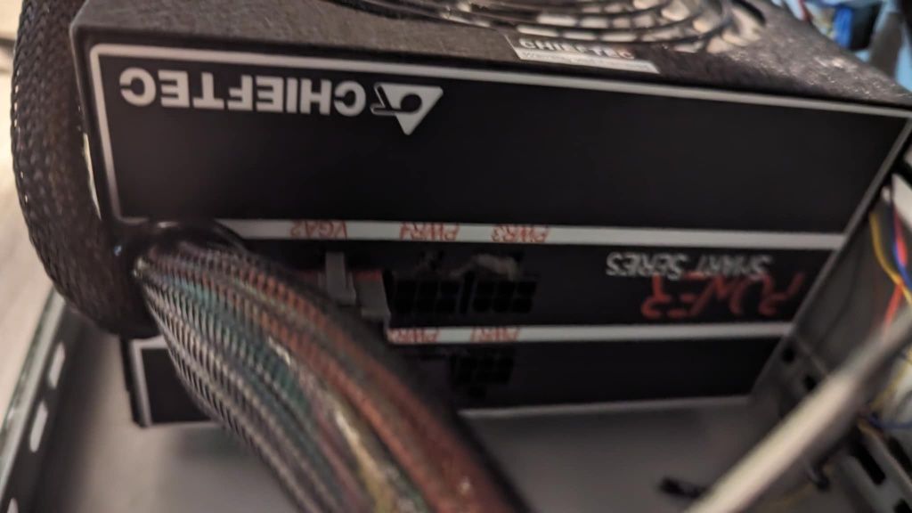 I5 9600kf, gigabyte Z390 gaming x