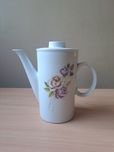 Porcelanowy dzbanek Karolina – róże, styl vintage, PRL